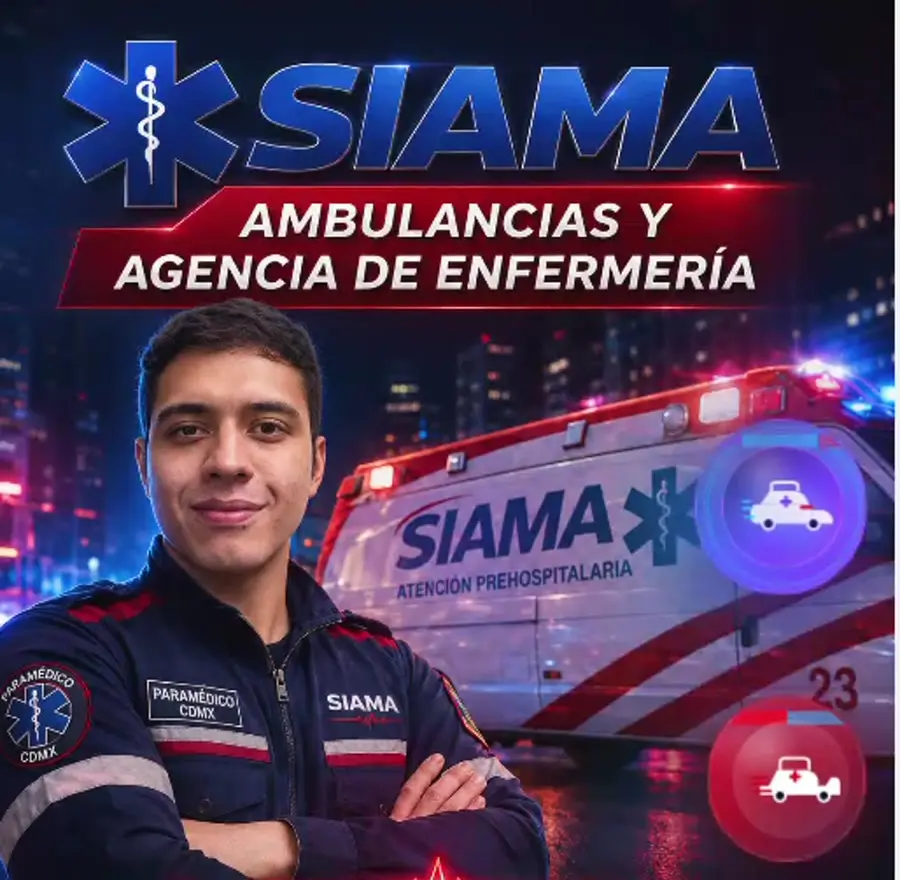 Paramédico SIAMA junto a una ambulancia